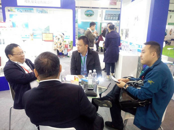 泉都礦泉水走進(jìn)“中國國際高端飲用水博覽會(huì )”