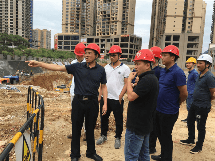 公司開(kāi)展“送清涼、送安全、送溫暖”慰問(wèn)活動(dòng)