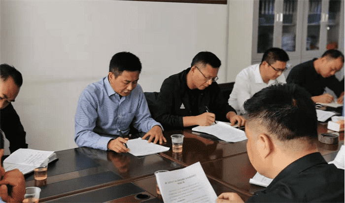 銅仁市委常委、石阡縣委書(shū)記皮貴懷帶隊督查、調研泉都建設項目