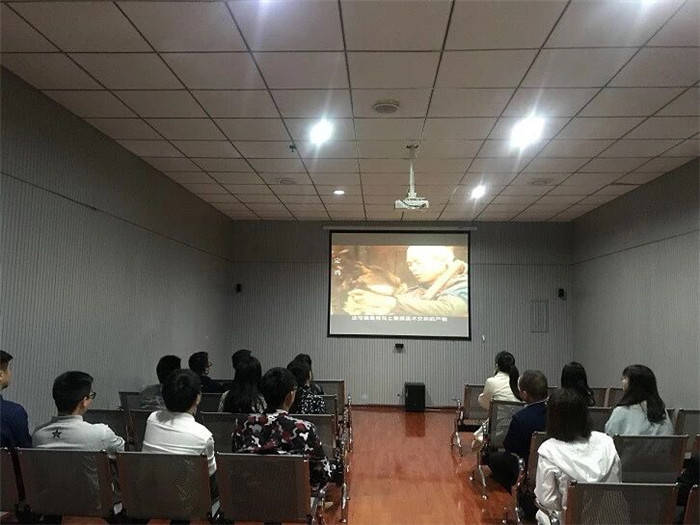 走進(jìn)傳統?揭秘儺文化——市九龍地礦公司開(kāi)展學(xué)習傳統文化活動(dòng)