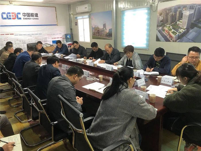 市城投集團公司總工程師田毅到頤年苑項目進(jìn)行專(zhuān)題調研