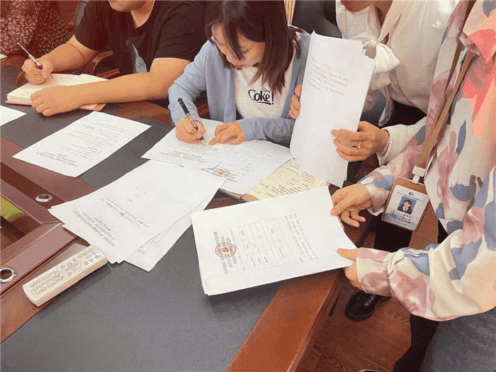 銅仁城投集團九龍地礦公司團支部委員會(huì )召開(kāi)團員大會(huì )增替補選團支部委員