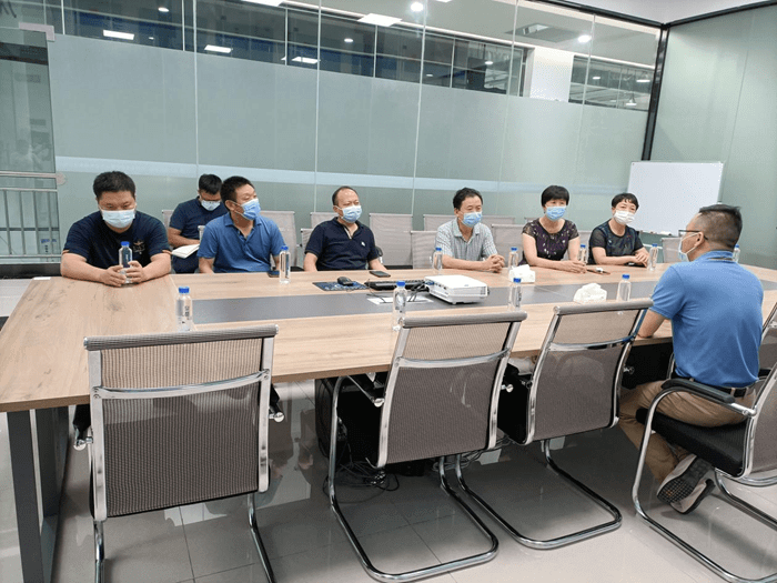 銅仁市政協(xié)常委、石阡縣政協(xié)副主席周忠緒一行調研銅仁城投集團石阡泉都礦泉水公司