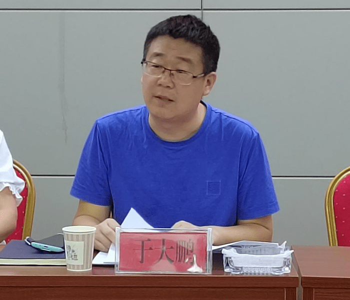 銅仁城交集團九龍地礦公司黨支部開(kāi)展黨風(fēng)廉政專(zhuān)題黨課暨節前工作部署會(huì )