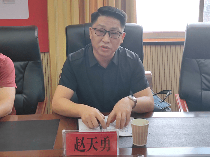 城交集團領(lǐng)導帶隊開(kāi)展九龍地礦公司安全環(huán)保內業(yè)檢查