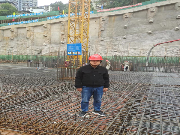 銅仁城交集團九龍地礦公司開(kāi)展“喜迎二十大，對黨說(shuō)說(shuō)心里話(huà)”活動(dòng)