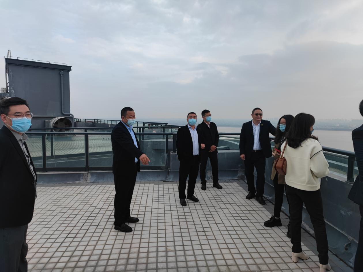 王剛一行到浙江綠城生活服務(wù)集團公司考察學(xué)習
