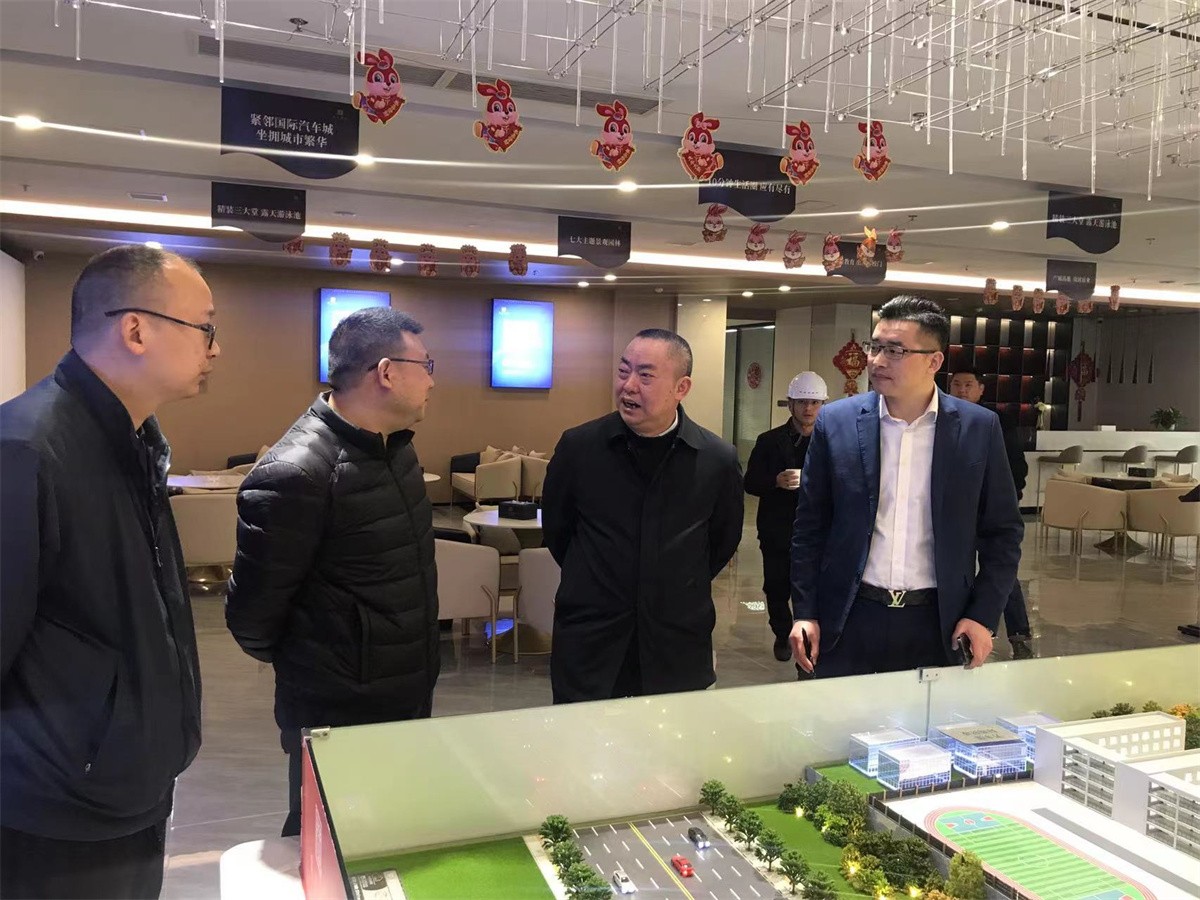 九龍地礦集團監事會(huì )主席田榮山帶隊赴 在建項目開(kāi)展實(shí)地督查